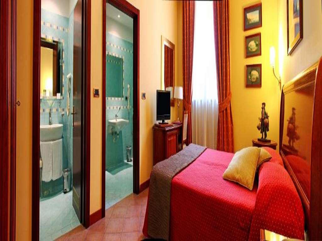 Le Cheminee Business Hotel Napoli Rum bild